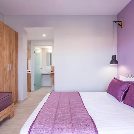 Homelia * לימנריה