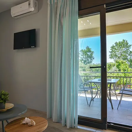 Homelia Apartment